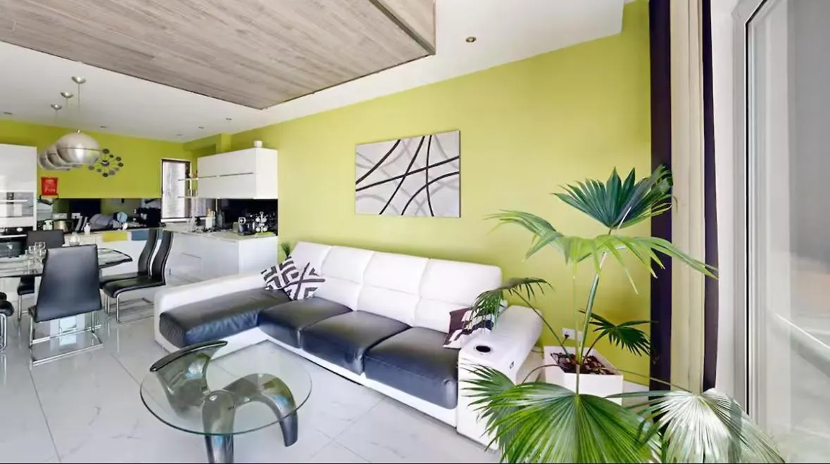 St Julians Flat With Jacuzzi Apartment Saint Julian's