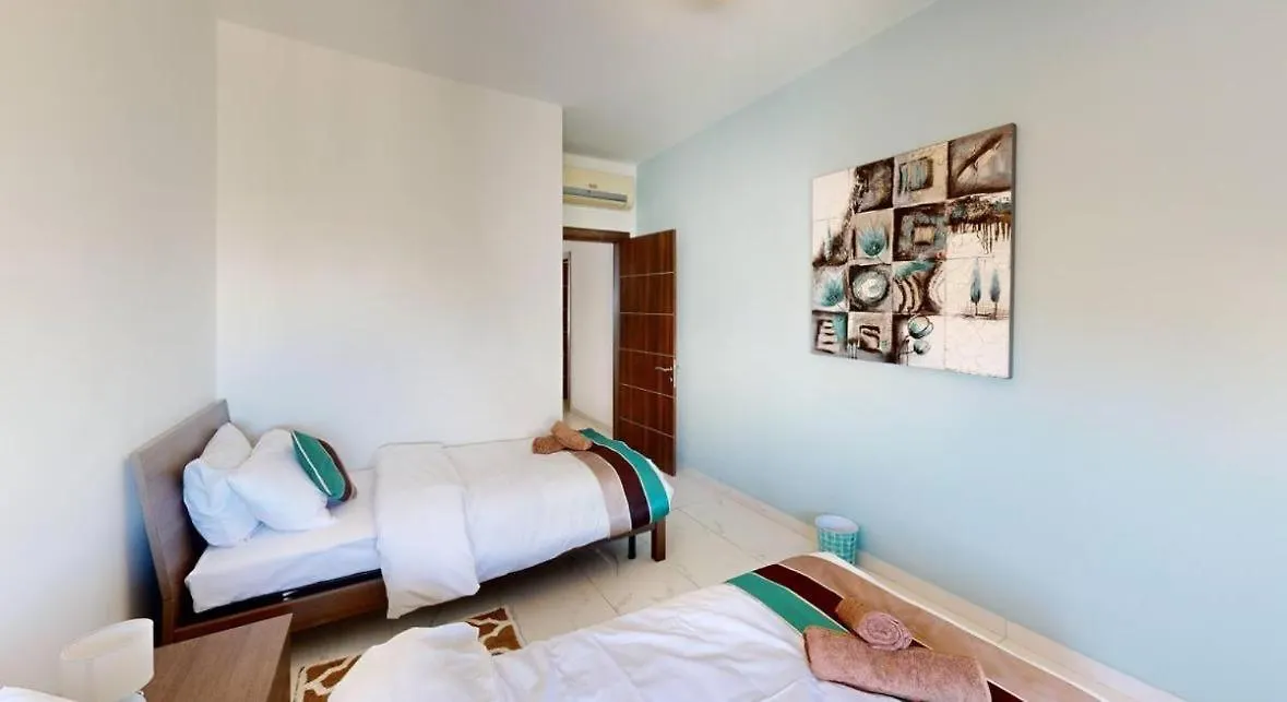 St Julians Flat With Jacuzzi Apartment Saint Julian's 0*,