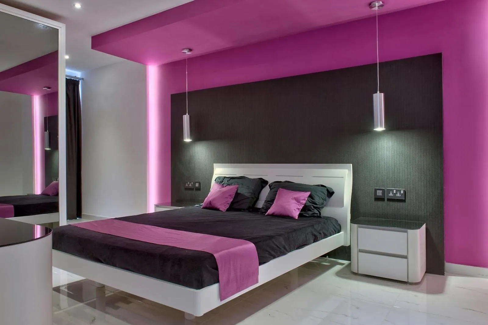 St Julians Flat With Jacuzzi Apartment Saint Julian's