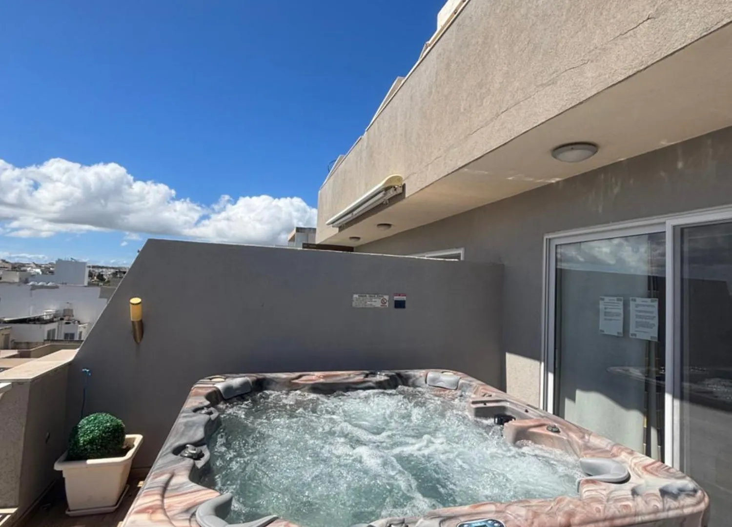 St Julians Flat With Jacuzzi Apartment Saint Julian's 0*,