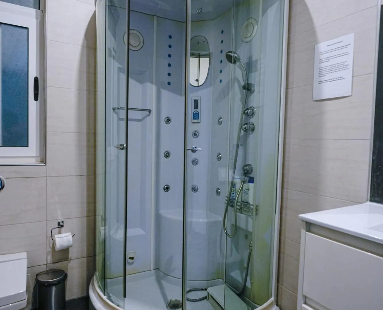 アパート Saint Julian'sSt Julians Flat With Jacuzziアパートメント マルタ